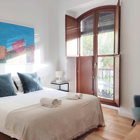 Homeyseville-Luxury Apartment Arenal 6 Pax, Parking Optional Eksteriør bilde